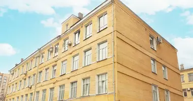 Office 1 727 m² in Moscow, Russia