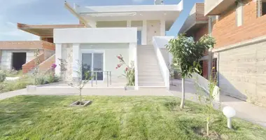 Maison de ville 4 chambres dans Nea Skioni, Grèce