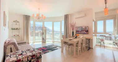 2 bedroom apartment in Becici, Montenegro