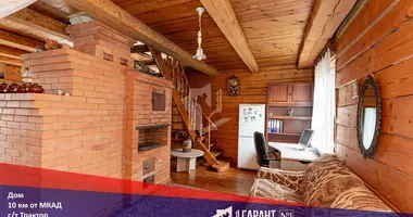Casa en Kalodziscanski sielski Saviet, Belarús