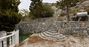 Villa 6 habitaciones en Girne Belediyesi, Chipre del Norte