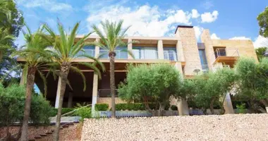8 bedroom House in Dehesa de Campoamor, Spain