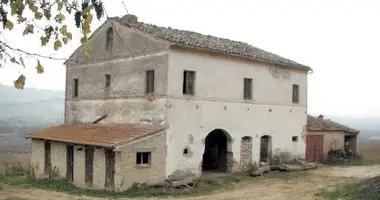 House 12 rooms in Terni, Italy