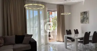 Apartamento 3 habitaciones en Becici, Montenegro