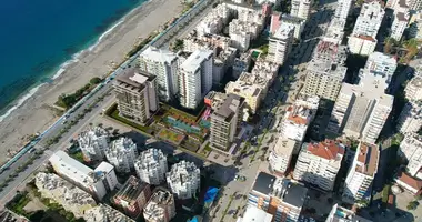 Квартира 2 комнаты в Mahmutlar Mahallesi, Турция