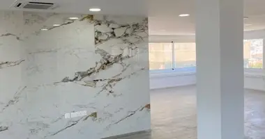 Pomieszczenie biurowe 200 m² w Limassol, Cypr