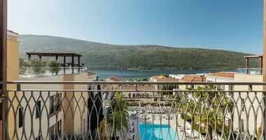 Penthouse 2 bedrooms in Herceg Novi, Montenegro