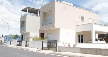 Villa 3 chambres dans Konia, Chypre