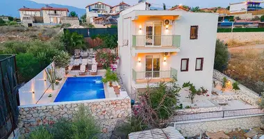 Villa 4 bedrooms in Kaş, Turkey