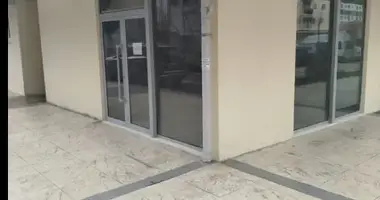 Oficina 502 412 m² en Montenegro