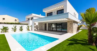 Villa 4 bedrooms in Torrevieja, Spain