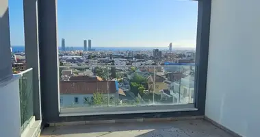 Casa 4 habitaciones en Demos Agiou Athanasiou, Chipre