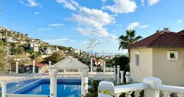 Villa Villa de 3 habitaciones en Karakocali, Turquía