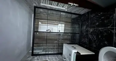 Квартира 4 комнаты в Илкадым, Турция