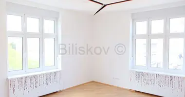Apartamento 5 habitaciones en Zagreb, Croacia