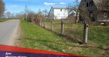 Casa en Piarezyrski sielski Saviet, Belarús
