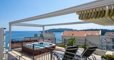 Penthouse 2 bedrooms in Becici, Montenegro