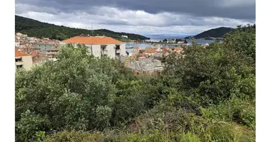 Plot of land in Grad Vis, Croatia