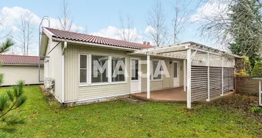 Дом 4 комнаты в Мянтсяля, Финляндия