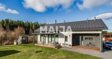 Dom w Raahe, Finlandia