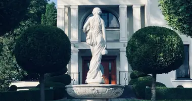 Dom 9 pokojów w Ryga, Łotwa