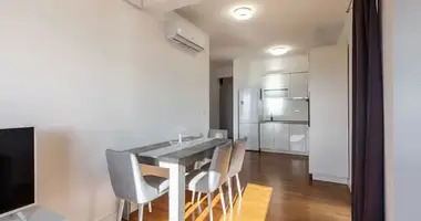 Wohnung 2 Schlafzimmer in Becici, Montenegro