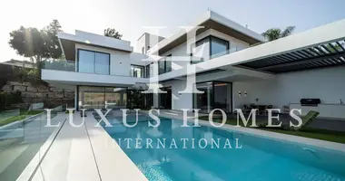 Вилла 9 комнат в Эстепона, Испания