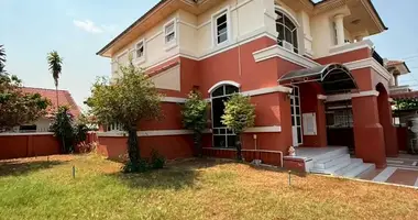 Maison 4 chambres dans Pattaya, Thaïlande