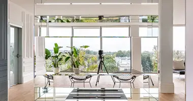 Квартира 5 комнат в Варшава, Польша