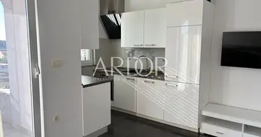 1 bedroom apartment in Barbat, Croatia