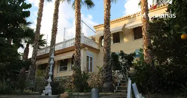 Villa 5 bedrooms in La Nucia, Spain