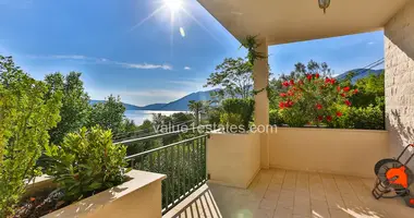 Willa 4 pokoi w Tivat, Czarnogóra