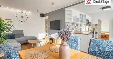 Квартира 5 комнат в Milin, Чехия