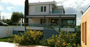 Willa 10 pokojów w Loutraki Perachora Agioi Theodoroi Municipality, Grecja