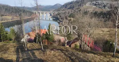 Plot of land in Fuzine, Croatia