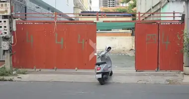 Коммерческое помещение 225 м² в Sangkat Phsar Daeum Thkov, Камбоджа