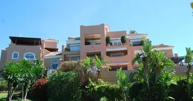 4 bedroom apartment in San Pedro Alcantara, Spain