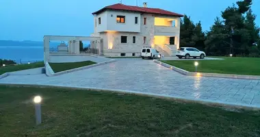 Villa 8 zimmer in Kassandra Municipality, Griechenland