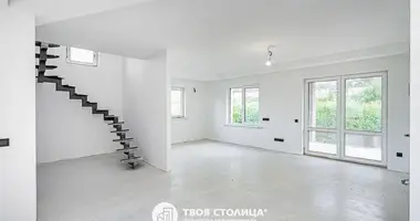Haus 5 zimmer in Akolica, Belarus