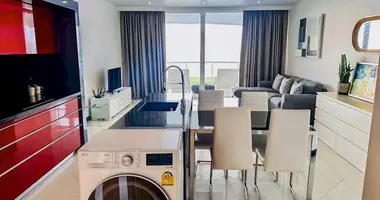Condo 2 bedrooms in Bang Sare, Thailand