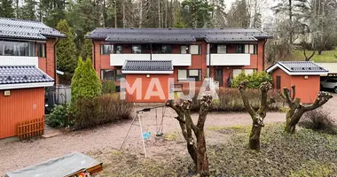 Mieszkanie 3 pokoi w Jarvenpaa, Finlandia