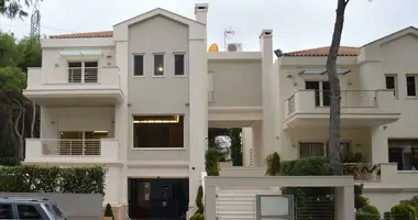 Villa en Municipality of Dionysos, Grecia