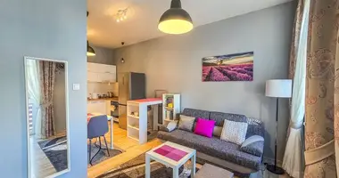 Квартира 2 комнаты в Лодзь, Польша