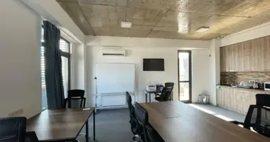 Pomieszczenie biurowe 79 m² w Tbilisi, Gruzja
