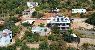 Villa 13 habitaciones en Kestel, Turquía