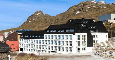 2 bedroom apartment in Monachil, Spain