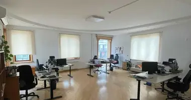 Bureau 217 m² dans Tbilissi, Géorgie