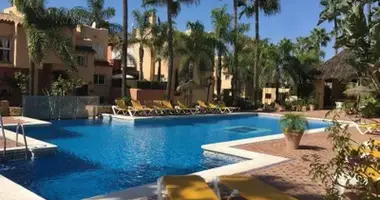 Maison 4 chambres dans San Pedro Alcantara, Espagne
