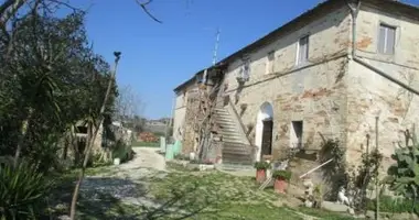 Działka w Terni, Włochy