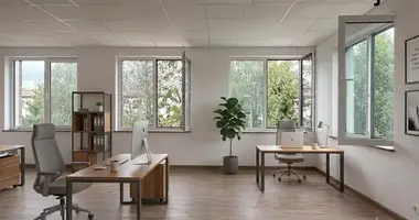 Коммерческое помещение 103 м² в Варшава, Польша